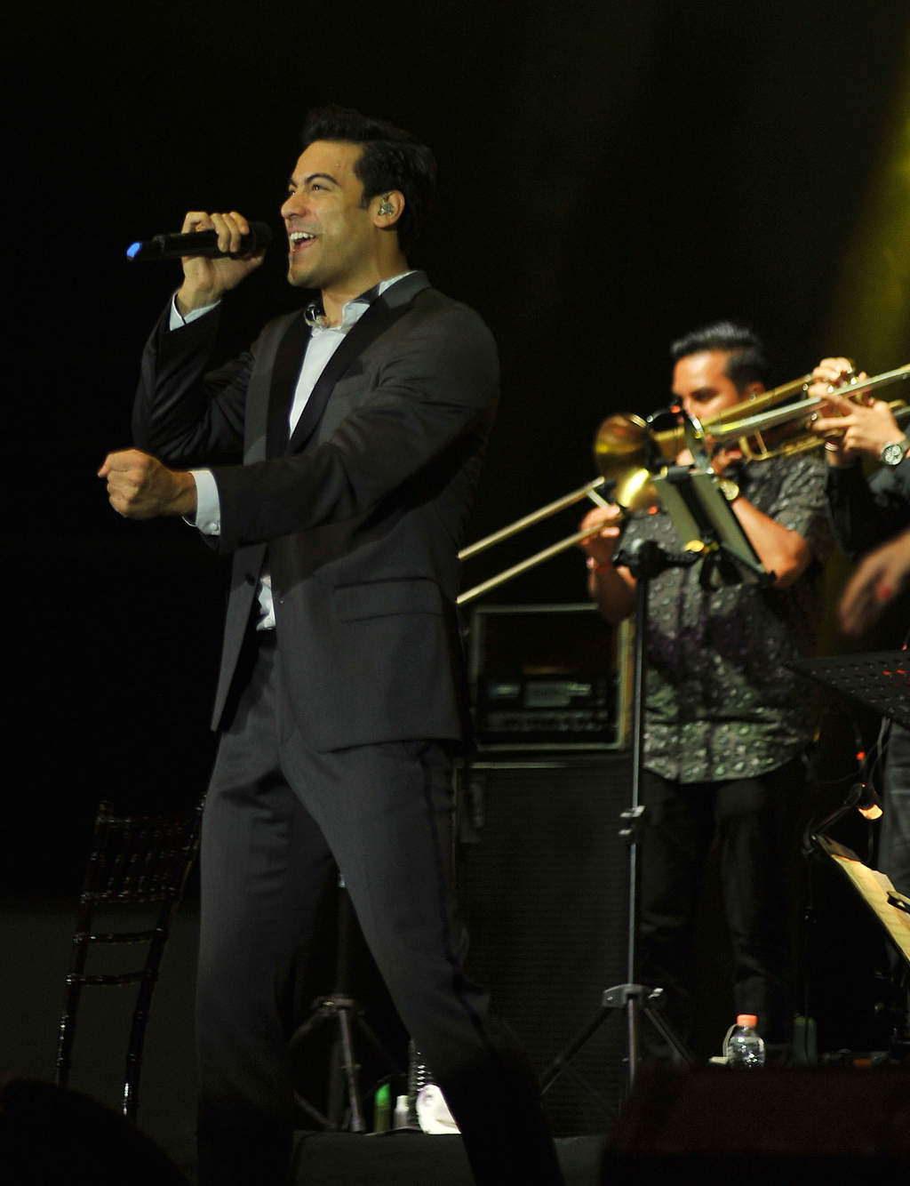 Entrega total. El cantante se mostró sumamente feliz de poder presentarse en Torreón. (ÉRICK SOTOMAYOR) 