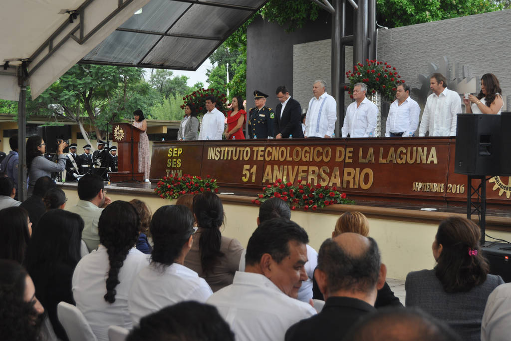 Educación. Ayer el Instituto Tecnológico de La Laguna celebró su 51 aniversario de su fundación. (GUADALUPE MIRANDA)