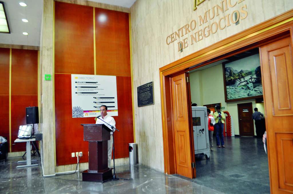 Apoyo. El municipio de Torreón en septiembre de 2015 inauguró el Centro de Municipal de Negocios para apoyar a los empresas. 