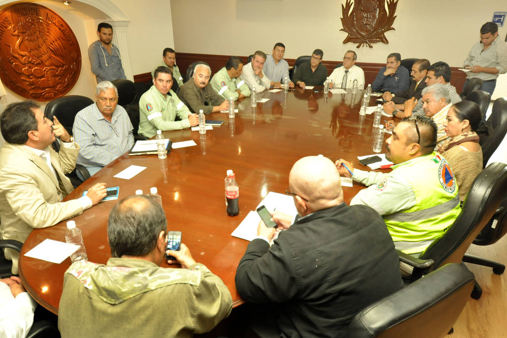 Coordinación. El Comité Municipal de Protección Civil se declaró en sesión permanente, ante pronósticos de lluvias. 