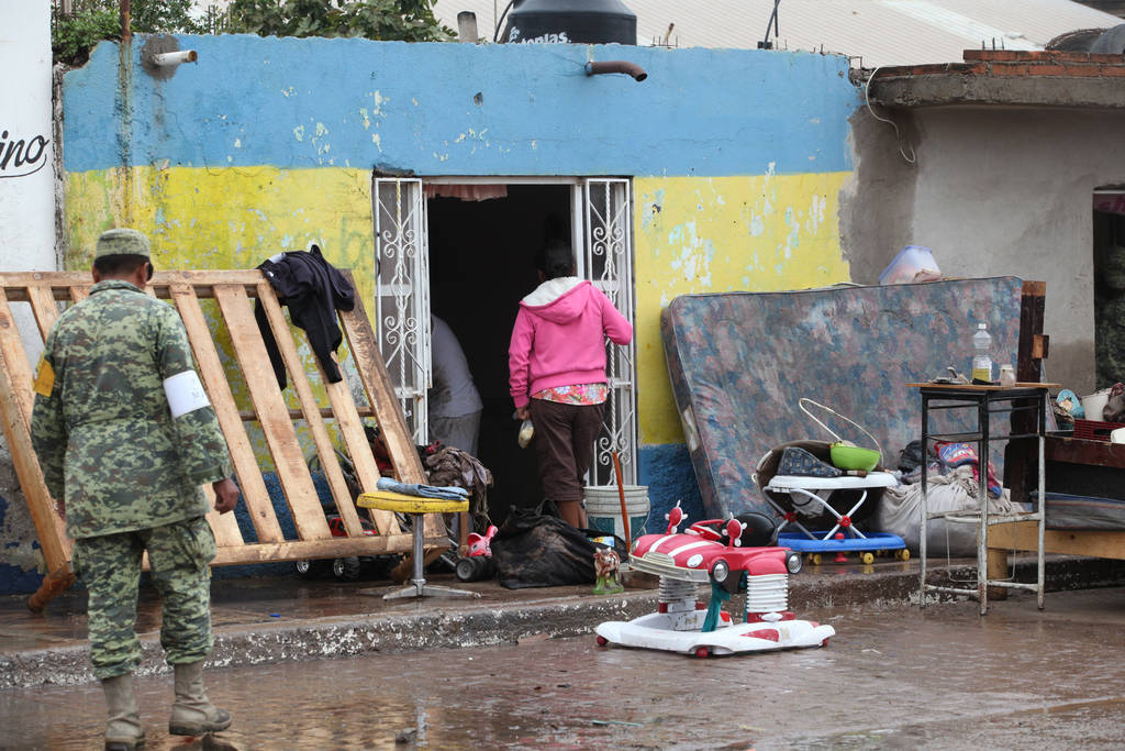 Acopio. Canacintra Gómez Palacio se une en apoyo a los afectados por las lluvias en Durango capital, recaudando todo tipo de víveres. (ARCHIVO)