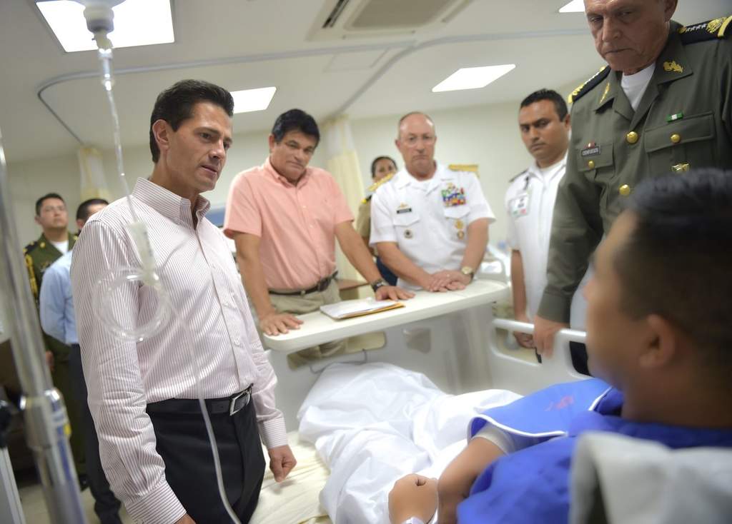Peña Nieto dijo estar orgulloso de los integrantes de las Fuerzas Armadas del país. (TWITTER) 
