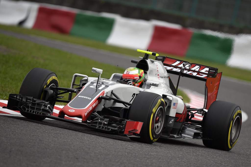 Esteban Gutiérrez largará en la décima posición en el Gran Premio de Japón. (EFE)