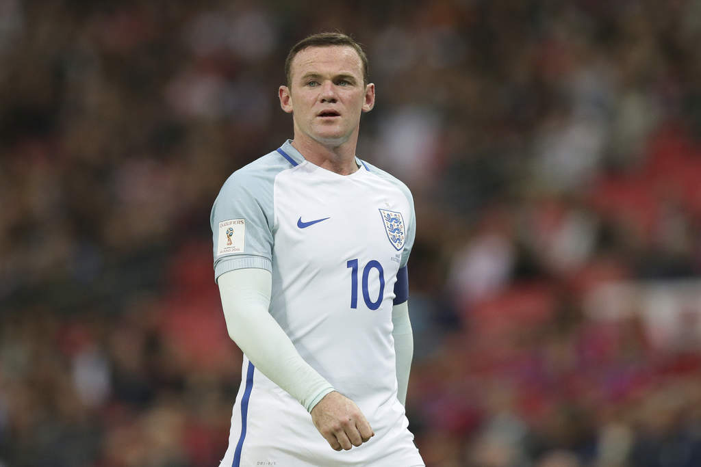 Wayne Rooney dijo que 'respeta la decisión del entrenador'. (AP)