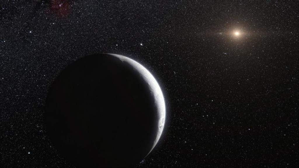 El cuerpo celeste, denominado simplemente como 2014 UZ224, se encuentra a una distancia de unos 13 mil 676 millones de kilómetros de la Tierra, dos veces más lejos que Plutón. (ESPECIAL)