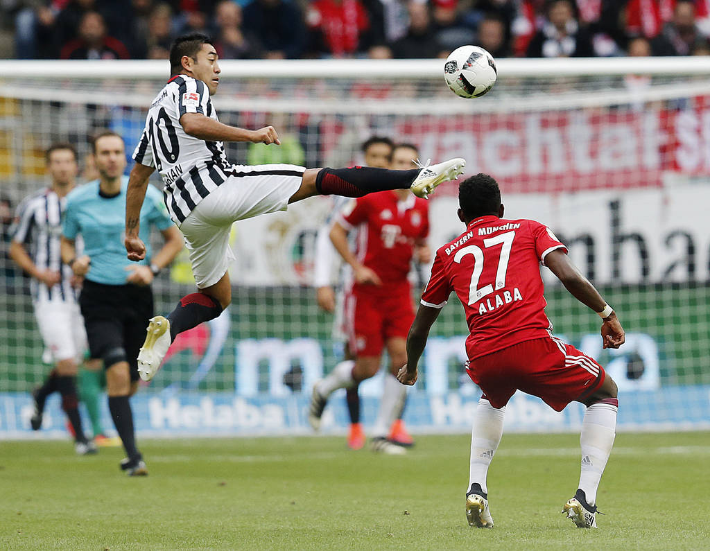 Marco Fabián marcó el gol del empate para Frankfurt. (AP)