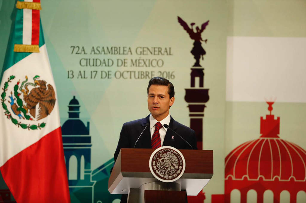 En su cuenta de Twitter @EPN, el mandatario deseó suerte a la empresa televisiva y resaltó que con ello “habrá nuevos contenidos y más opciones de entretenimiento e información para todos”. (ARCHIVO)