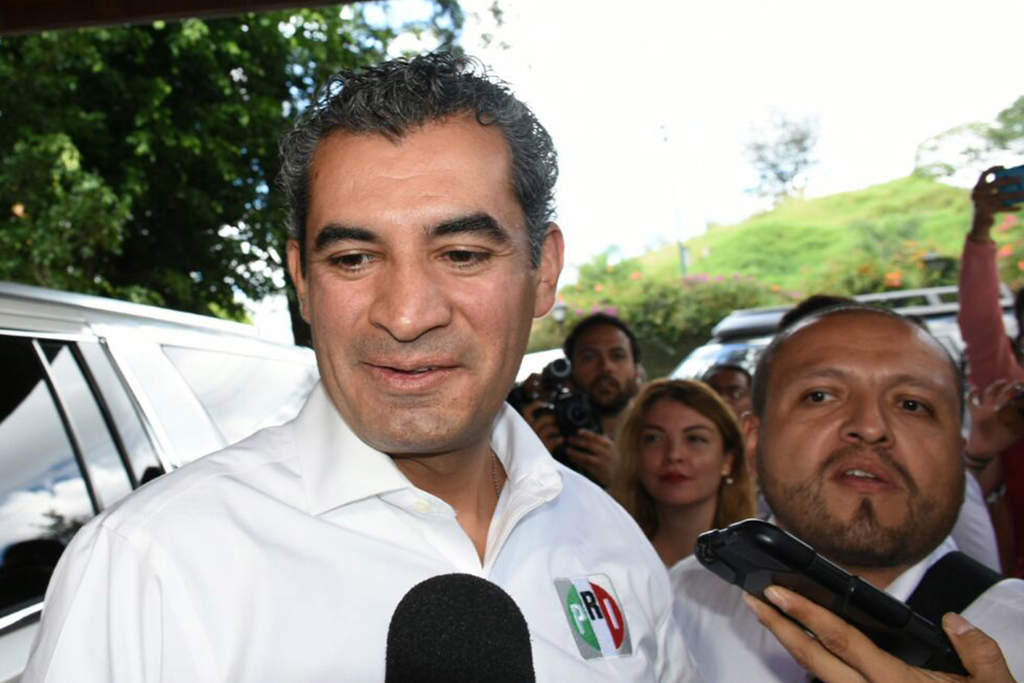 El dirigente nacional del Partido Revolucionario Institucional (PRI) reconoció que es necesaria la separación de Duarte de Ochoa de la gubernatura. (EL UNIVERSAL)