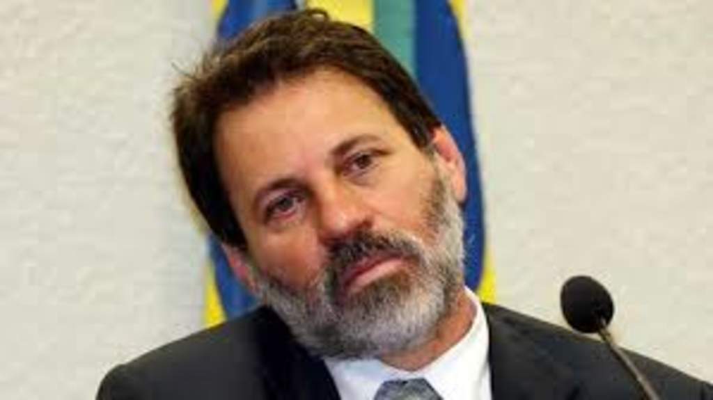Soares, quien fue tesorero del PT entre 2000 y 2005, actualmente cumple condena a siete años de prisión por un escándalo de sobornos parlamentarios ocurrido durante el primer mandato de Luiz Inácio Lula da Silva. (ARCHIVO)
