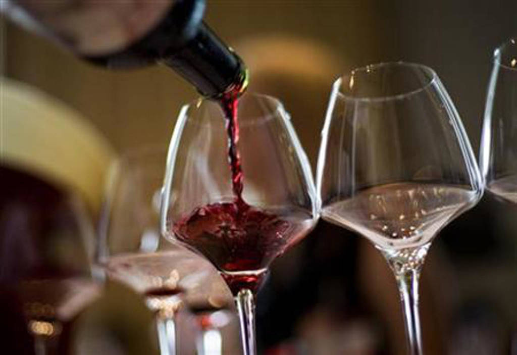 Bebidas. Coahuila es uno de los estados productores de vinos, al igual que Zacatecas y Chihuahua. 