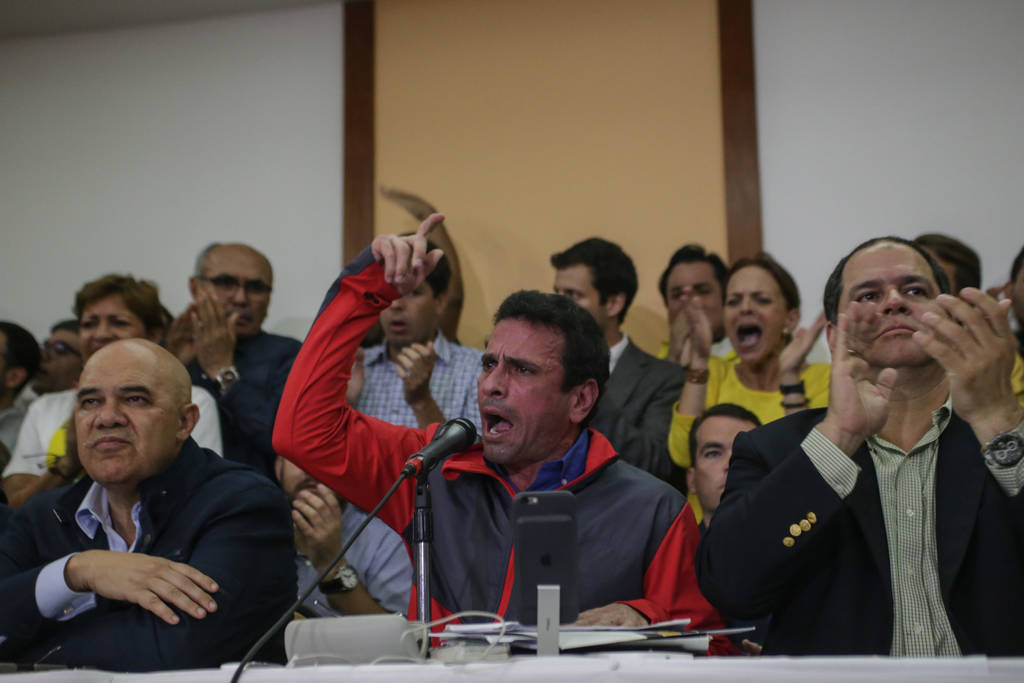 Voces. La alianza opositora venezolana convocó a una protesta el próximo miércoles en todo el país llamada la 'toma de Venezuela'. (EFE)