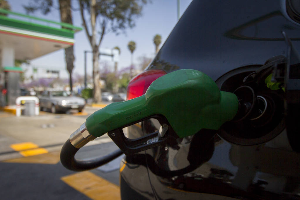 Efecto. El incremento en el precio de las gasolinas afectó de forma directa en la inflación. 