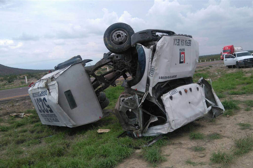 La carretera Saltillo-Torreón ha sumado 57 accidentes viales. (ARCHIVO)  