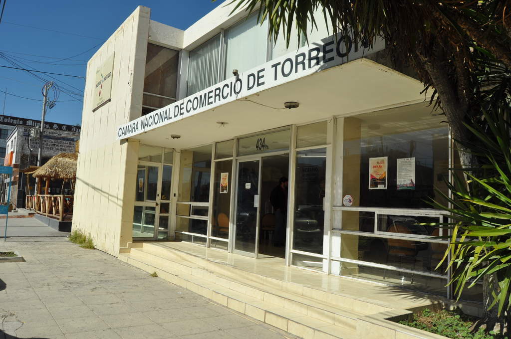 El debate se realizará a las diez de la mañana en las instalaciones de la Cámara Nacional de Comercio (Canaco) de Torreón. (ARCHIVO)