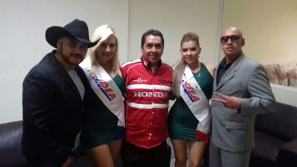 Durante esta tarde arribó a esta ciudad Dominick Peralta, mejor conocido como 'el doble de Vin Diesel en México', quien asiste al evento como invitado especial. (EL SIGLO DE TORREÓN)