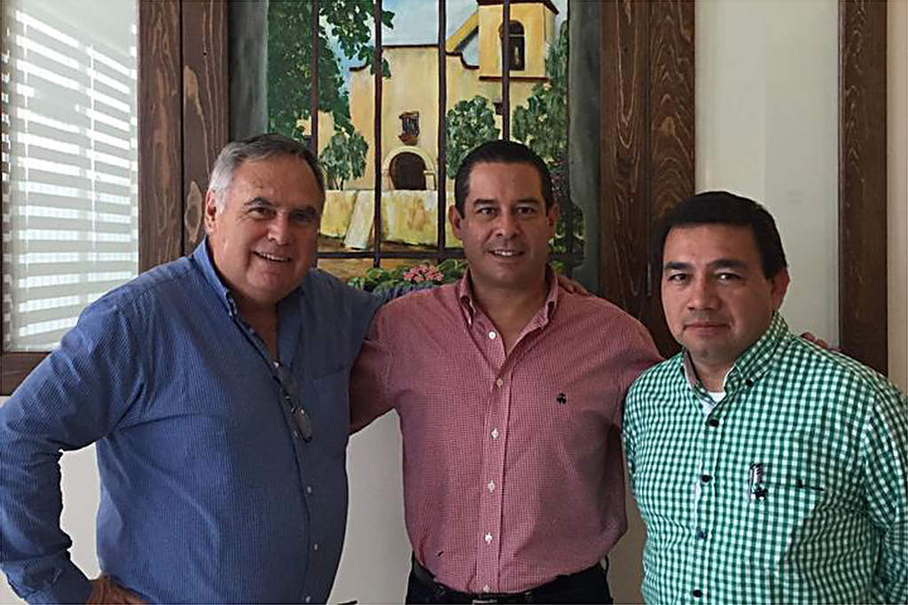 Rechazo. El alcalde de Ramos Arizpe niega que durante su administración
haya otorgado contratos a empresas de Muñoz.