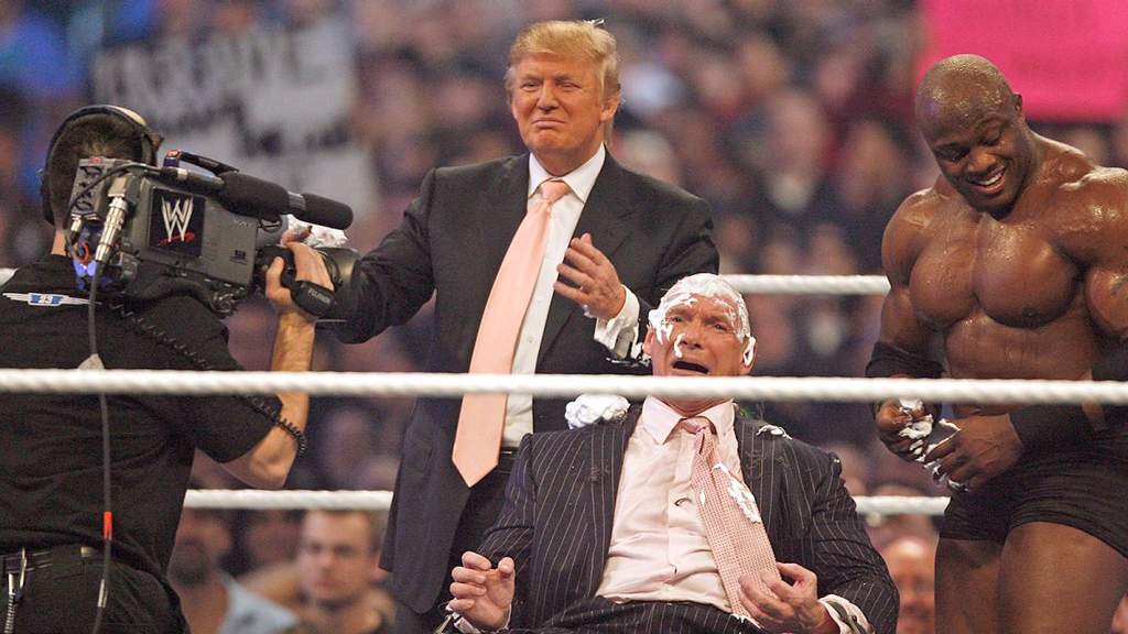 El electo presidente ha sido parte de muchos eventos en la WWE, desde WrestleMania IV en el 98 hasta 2013 cuando llegó al Salón de la Fama.
