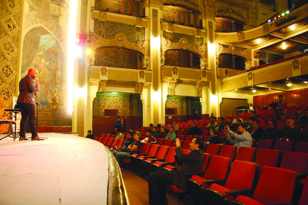 Consultar. La programación del teatro puede ser consultada en la página del Isauro Martínez.