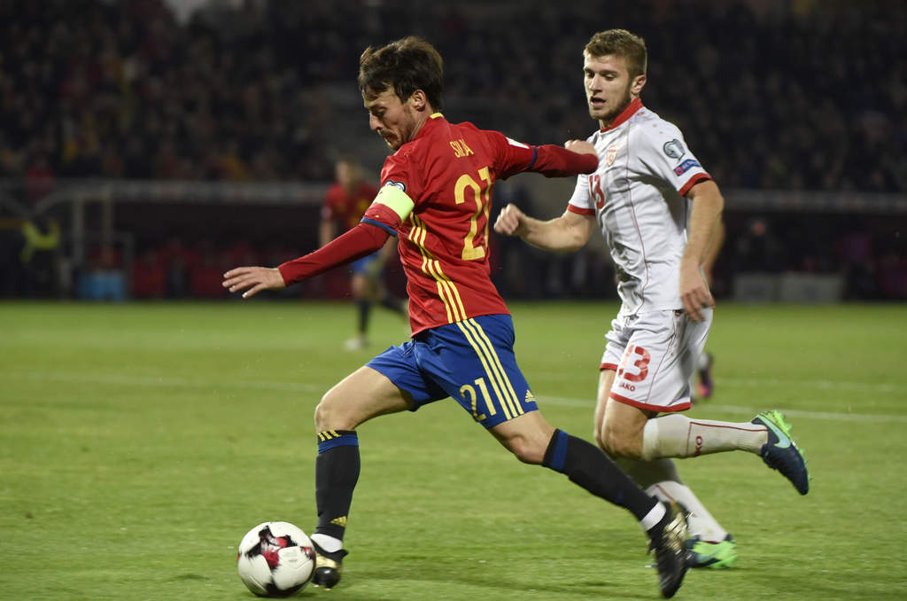 España se mantiene firme en su camino al Mundial de Rusia. (EFE)