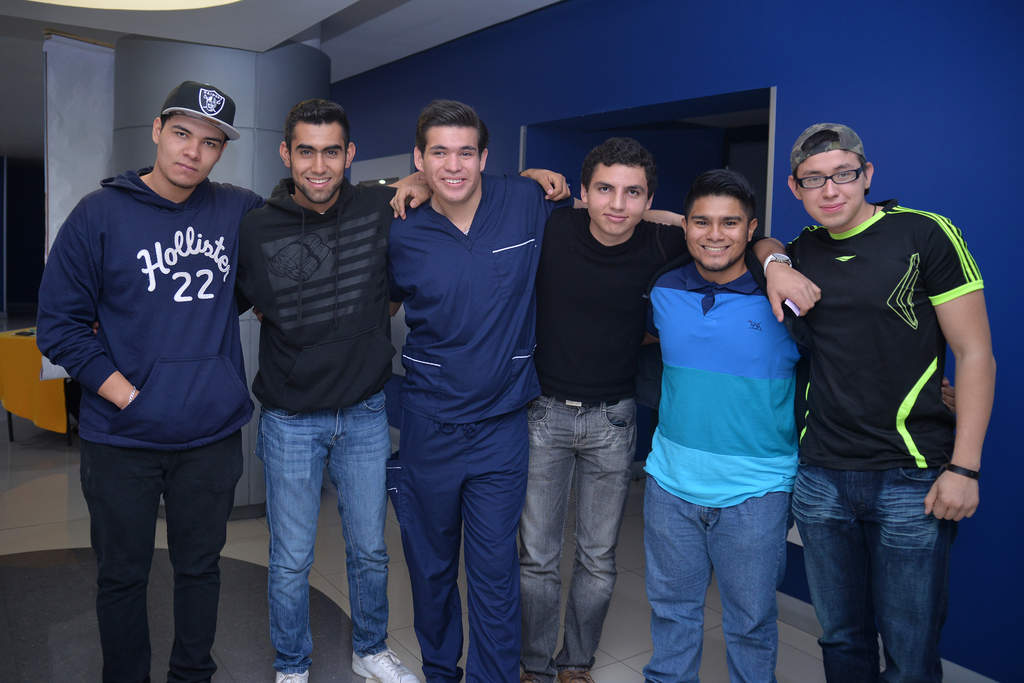 Alek, Humberto, Édgar, Mario, Gerardo y Nahum.
