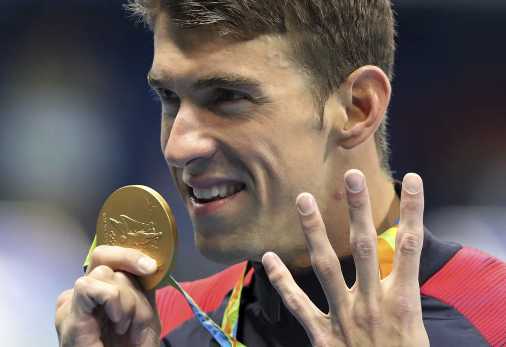 Phelps dijo que se había dado de baja del programa de control antidopaje a los atletas profesionales. (Archivo)