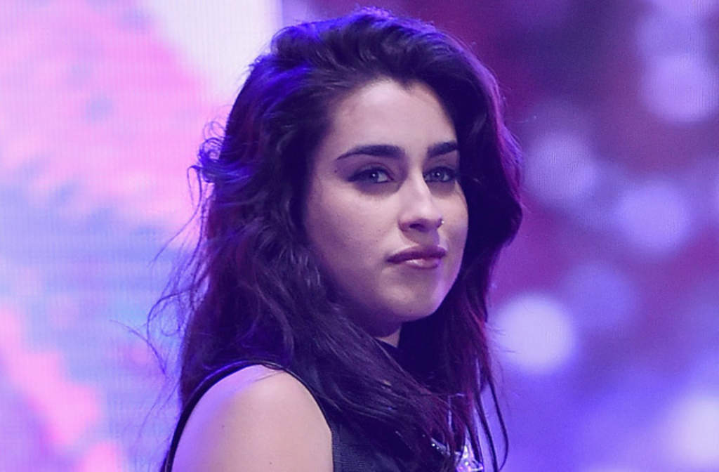 Jauregui escribió una extensa carta dirigida a los votantes de Donald Trump, que publicó “Billboard”. (ARCHIVO)