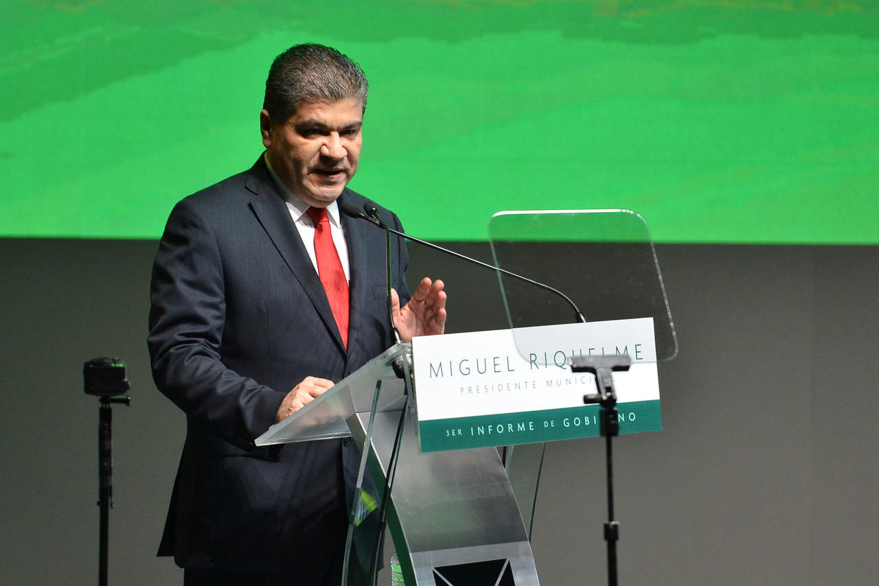 Miguel Riquelme hizo oficial su aspiración por la candidatura a la gubernatura de Coahuila. (FERNANDO COMPEÁN) 
