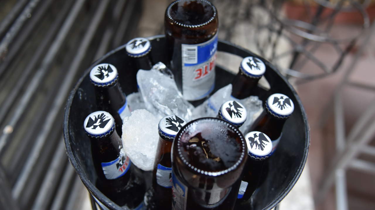 Señalan que el tema de la homologación de horarios de venta de alcohol en los municipios de La Laguna de Coahuila y Durango es un tema pendiente que sería bueno analizar y llegar a un acuerdo el próximo año. (ARCHIVO)