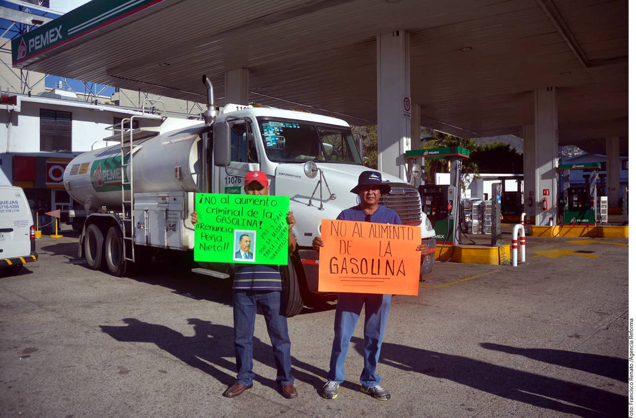 Protestas. Varios ciudadanos están en desacuerdo al nuevo aumento a los combustibles.