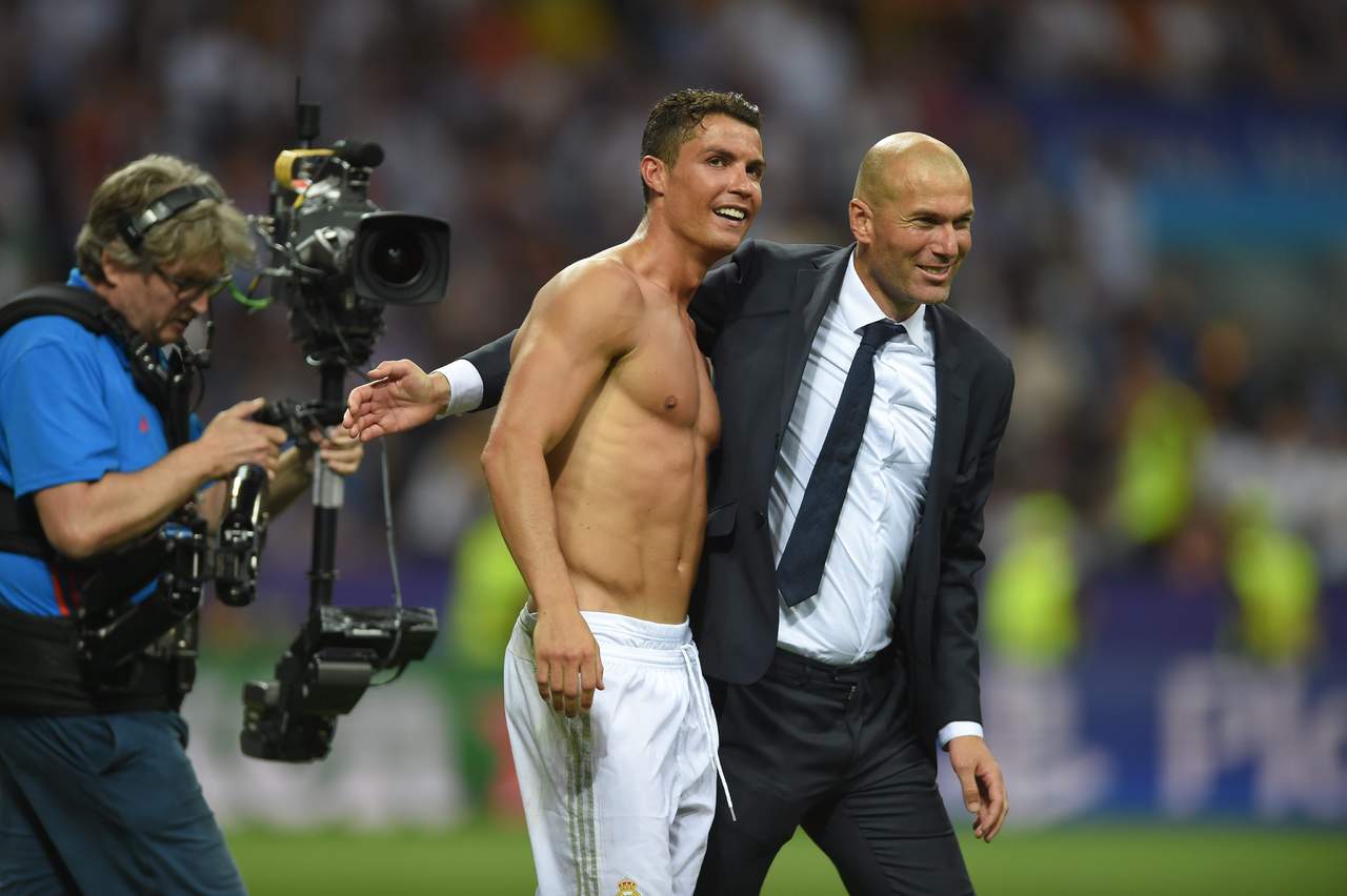 Zinedine Zidane y Cristiano Ronaldo tuvieron un gran año con el Real Madrid. (Archivo)