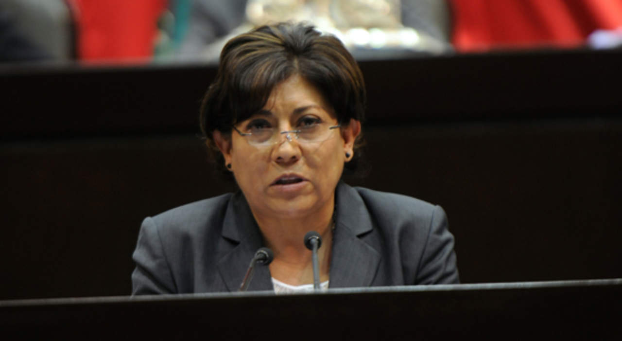 En su primer mensaje como alcaldesa, se comprometió a sentar las bases para hacer de Zacatecas una ciudad educadora y de innovación. (ARCHIVO)