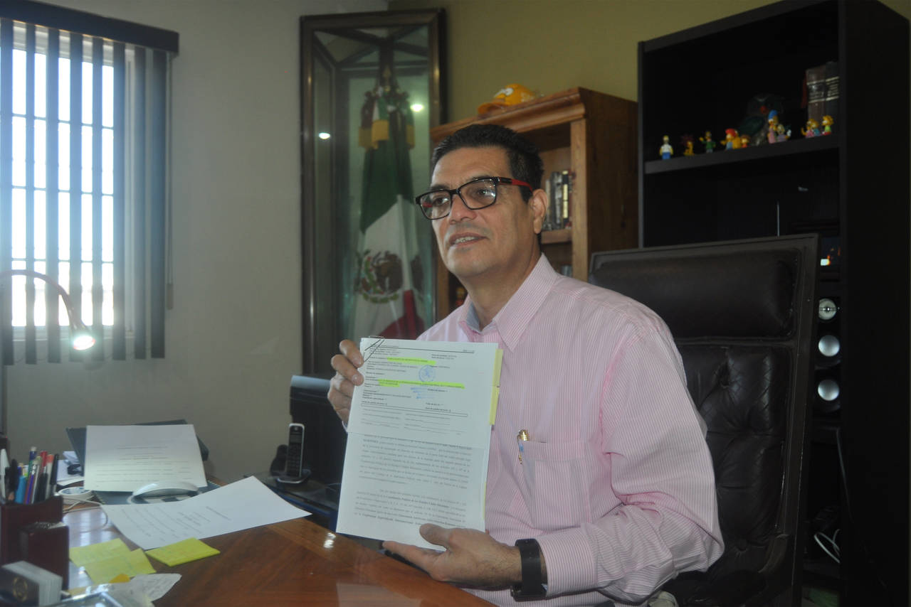 Inconforme. El abogado, Federico Rodríguez presentó una solicitud de amparo contra el gasolinazo. (GUADALUPE MIRANDA)