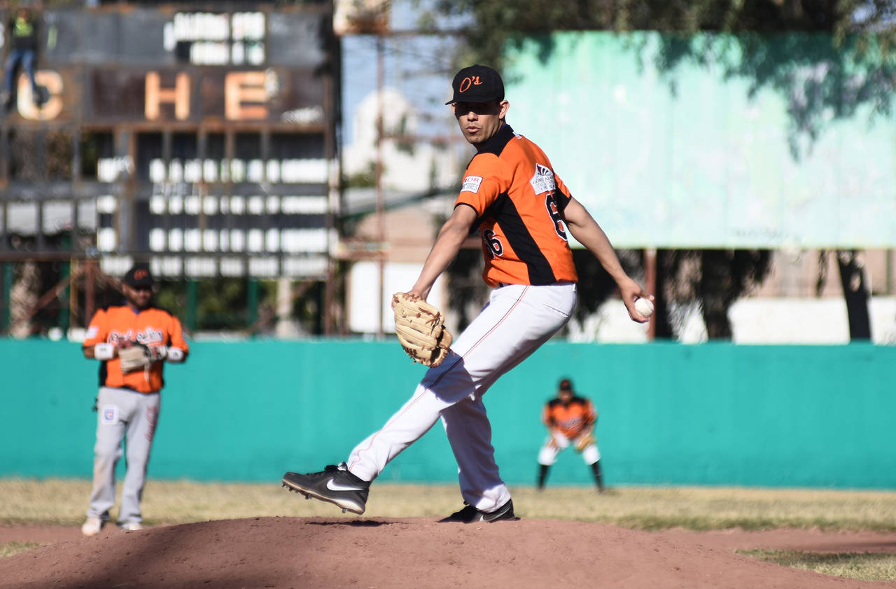 El exVaquero Armando Huerta se perfila para abrir el primer juego de la serie de campeonato por los Orioles de Gómez Palacio. Definen los horarios para la gran final de la Liga Mayor