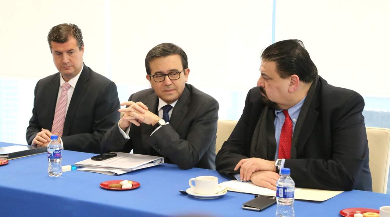 Dialogaron sobre los retos que enfrenta la industria automotriz ante la actual coyuntura en México y el mundo. (TWITTER)