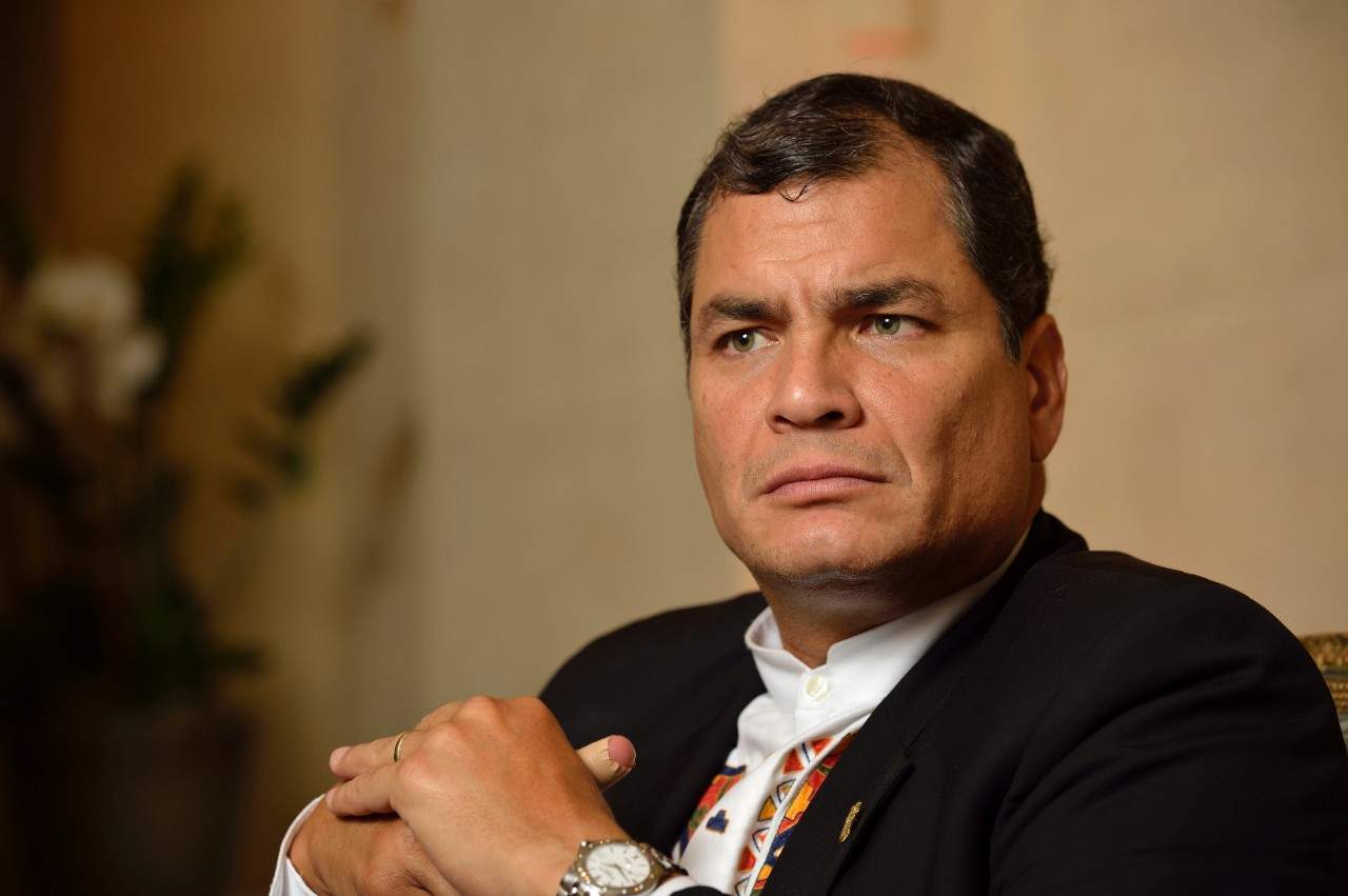 El presidente ecuatoriano Rafael Correa dijo durante la ceremonia de relevo que el grupo continuara fomentando la igualdad social y económica. (ESPECIAL)