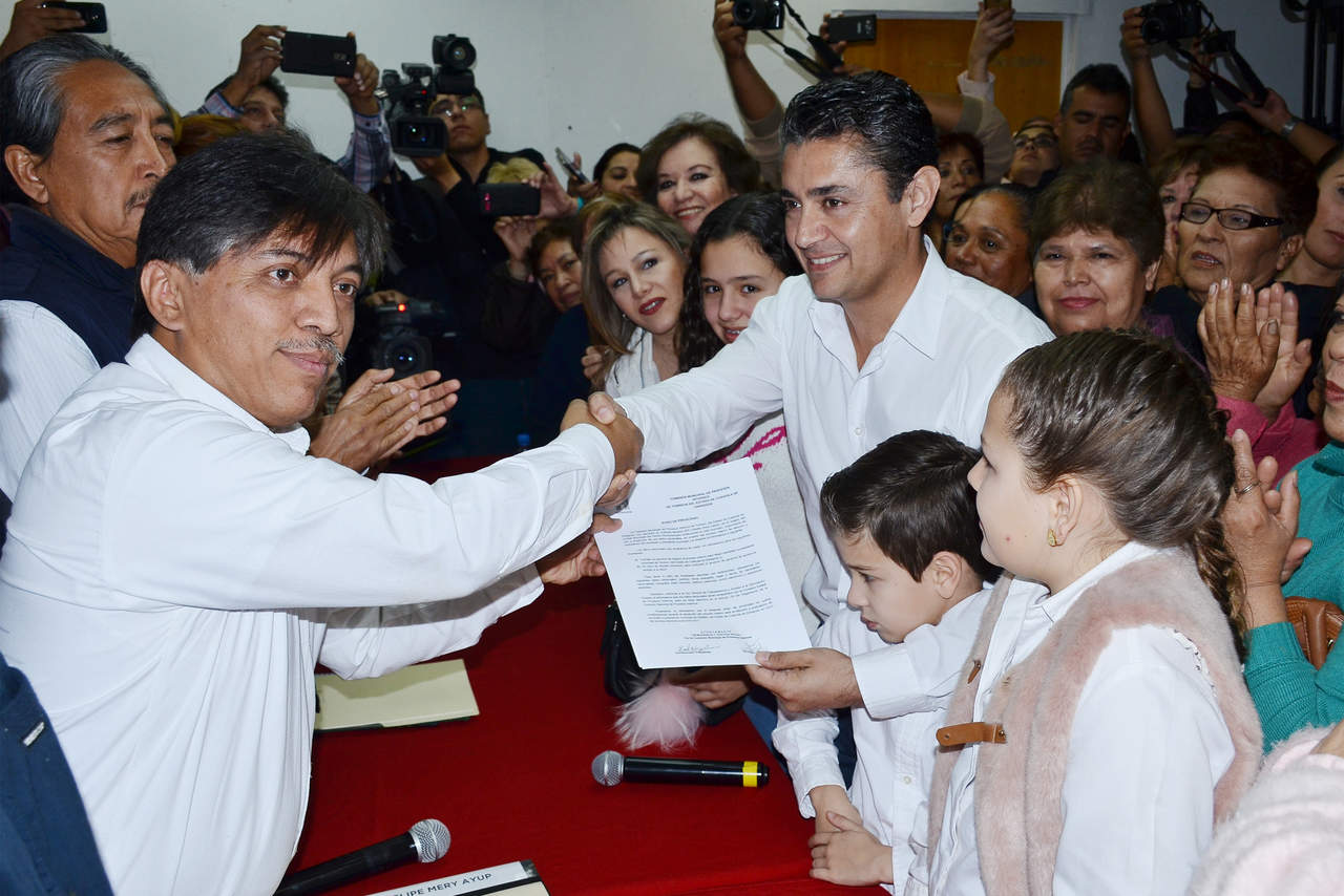 Miguel Mery se considera un candidato fuerte, para impulsar a Torreón en la ruta de progreso y desarrollo que lleva. (FERNANDO COMPEÁN)
