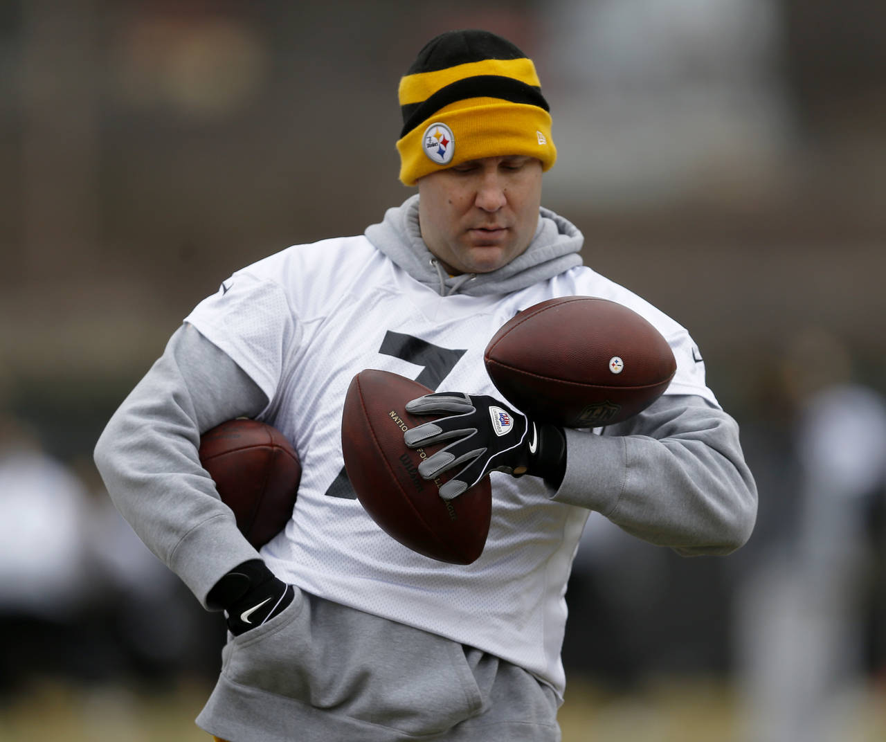 Ben Roethlisberger buscará meter a los Steelers de Pittsburgh en otro partido del 'Súper Domingo'. (AP)