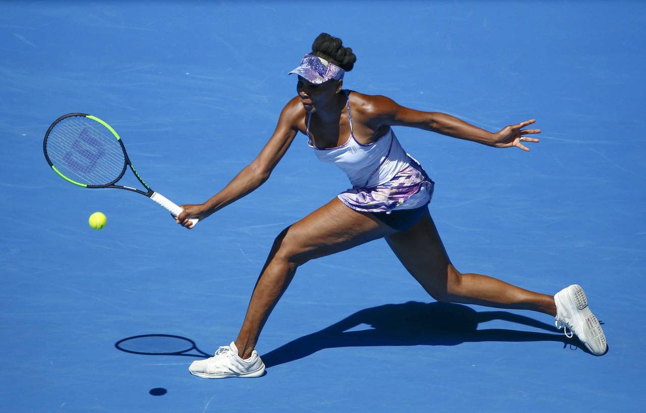 Venus Williams derrotó 6-4, 7-6 a la rusa Anastasia Pavlyuchenkova para alcanzar las semifinales del torneo a los 36 años de edad. Venus Williams alcanza las semifinales