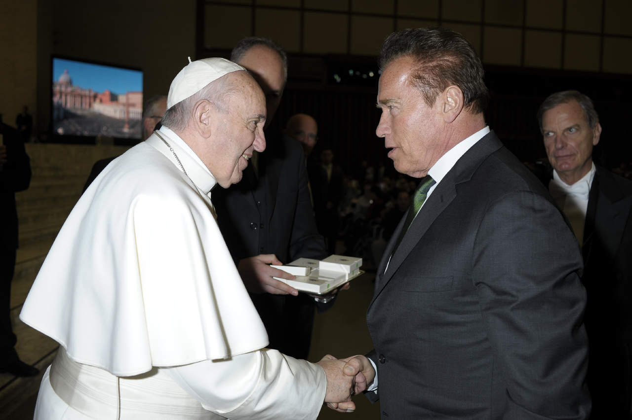 El actor estuvo en el Vaticano para promover su iniciativa sobre el carbono y el clima. (ARCHIVO)
