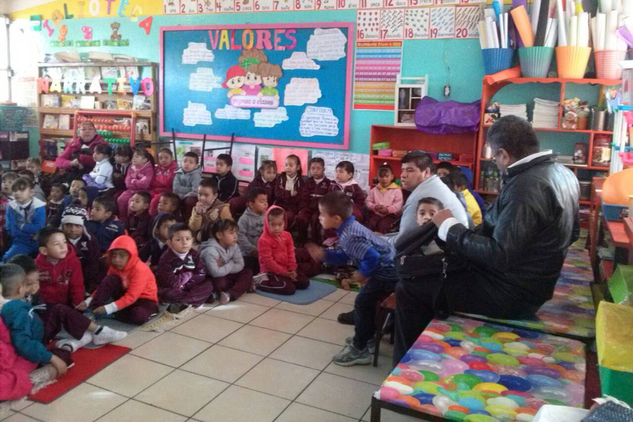 Actividades. Diferentes cursos y actividades se desarrollan en las bibliotecas públicas de Lerdo con niños y adultos.