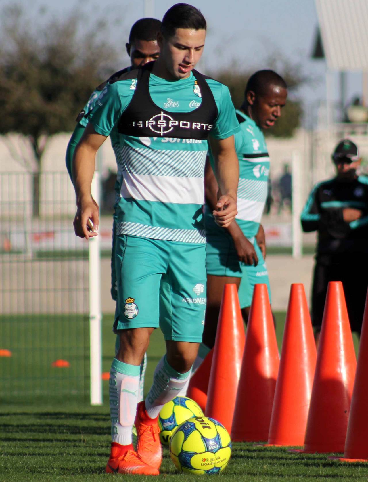 El lagunero Jorge Sánchez se siente motivado con su recién debut en la Primera División de la Liga MX. (Cortesía)
