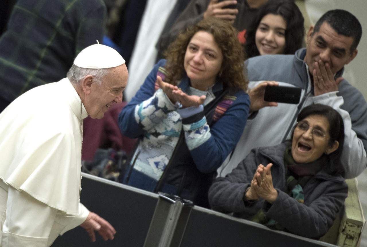 El pontífice argentino realizó los comentarios durante su catecismo semanal, dedicado a las ideas cristianas de perdón y la esperanza para forjar la paz. (EFE)