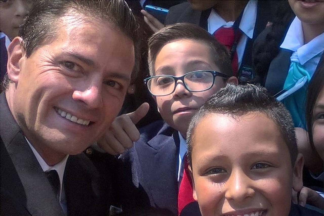 Orgullo. Desde el domingo, Jacobo y seis coahuilenses, se encuentran en la Ciudad de México como legisladores infantiles.