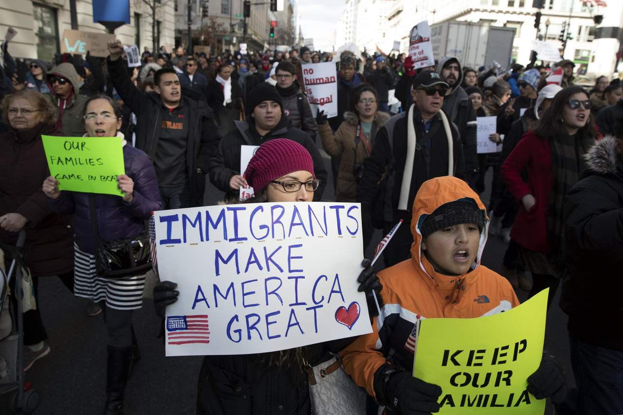 Apoyo. En Washington, se realizó una marcha en apoyo al evento ‘Un día sin inmigrantes’.