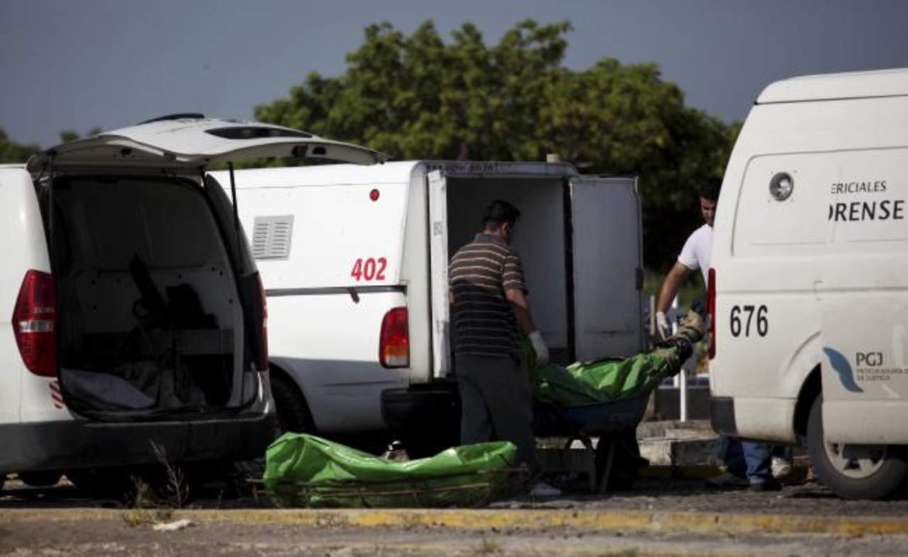 De las seis personas asesinadas, cinco fueron localizadas en un sólo hecho en el municipio de José Azueta, en el sur de Veracruz. (EL UNIVERSAL)