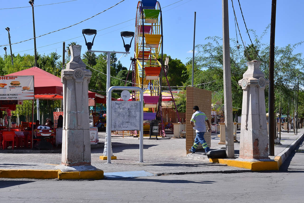 Ernesto González presidente de los locatarios de la Alameda de Torreón dijo que la cita es en el lugar donde se pretende construir un memorial para las integrantes del grupo Vida. (ARCHIVO)