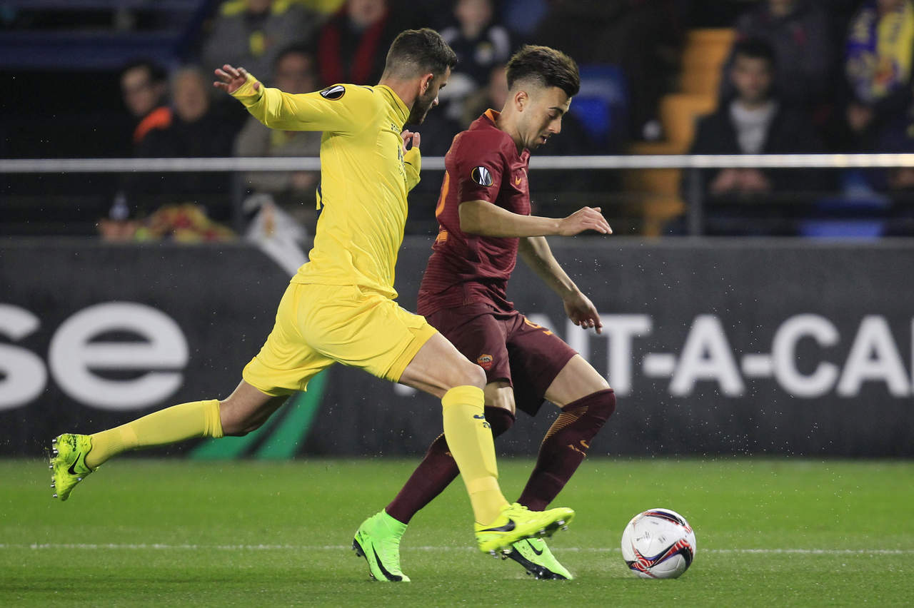 La Roma goleó como visitante 4-0 al Villarreal en el partido de ida. (AP)
