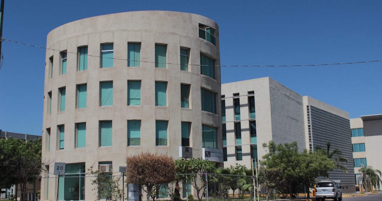Homex, una de las mayores inmobiliarias de México, llegó a un acuerdo con la SEC a raíz de la queja de que infló durante tres años el número de casas vendidas. (ESPECIAL)