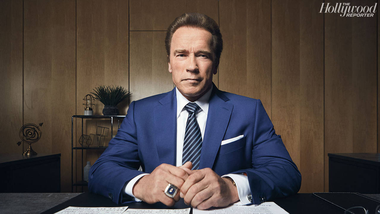 Trump despide a Schwarzenegger