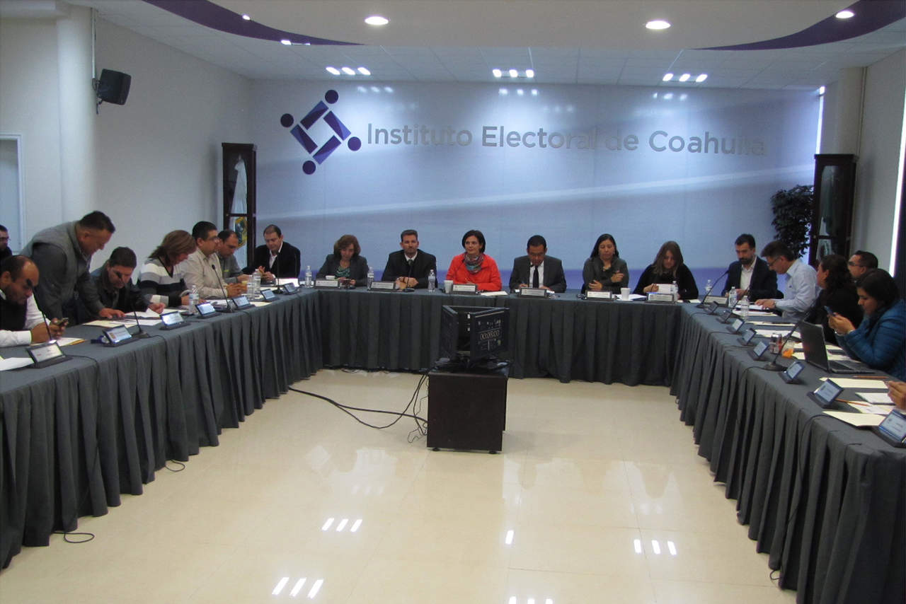 ‘Carrera’. En diciembre, mes en que el Instituto Electoral de Coahuila (IEC) lanzó la convocatoria.
